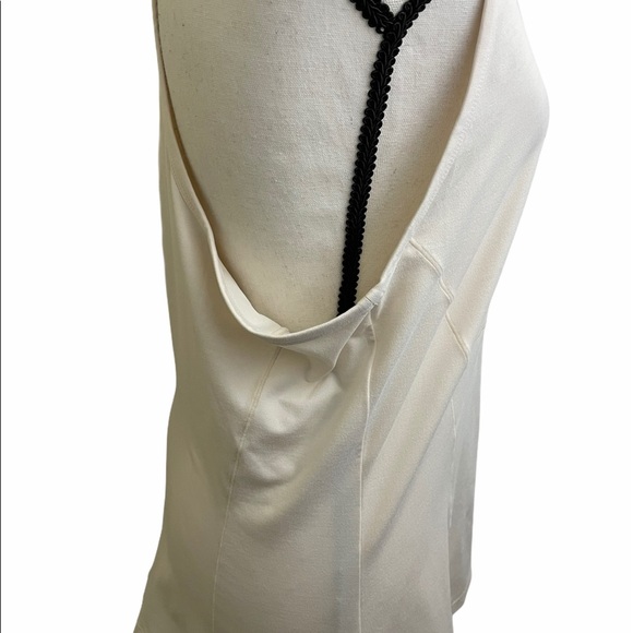 Fabletics racerback top cream X-Large. Exercise top - Picture 5 of 8